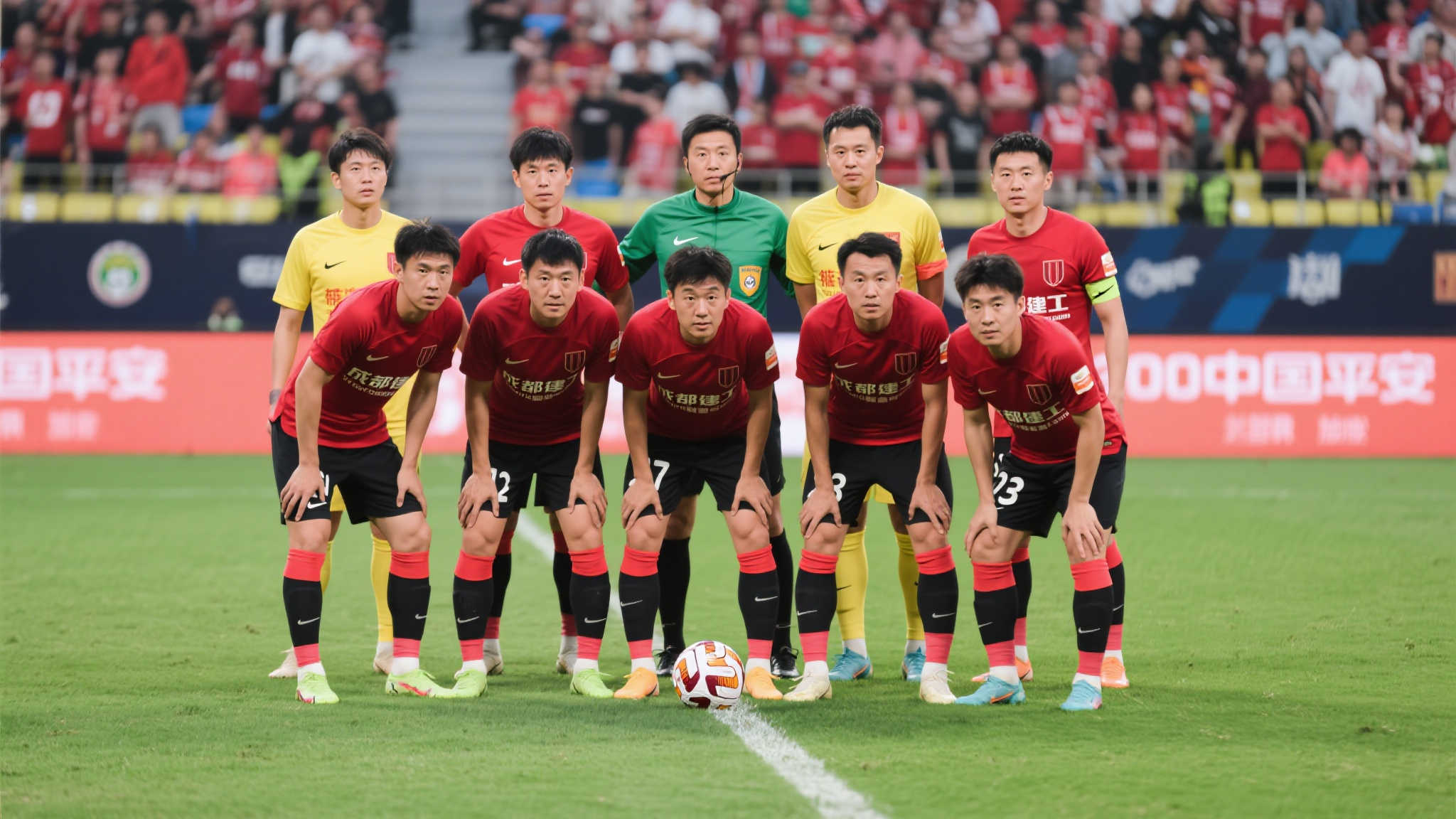 成都蓉城对阵深圳:徐正源祭出442阵型,归化国脚压阵,费利佩联手新秀冲击胜利 成都蓉城对阵深圳:徐正源祭出442阵型,归化国脚压阵,费利佩联手新秀冲击胜利